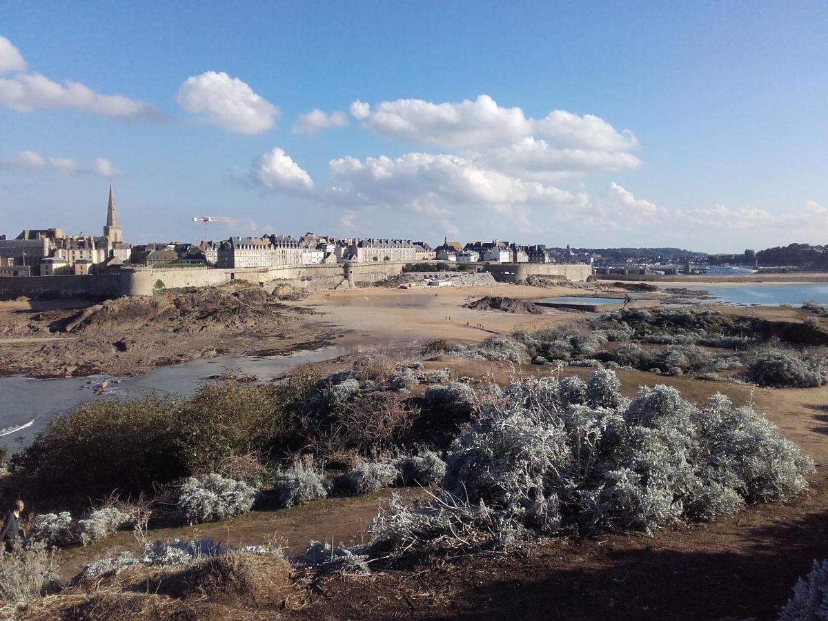 Les Bois Flottes Lägenhet Saint-Malo Exteriör bild