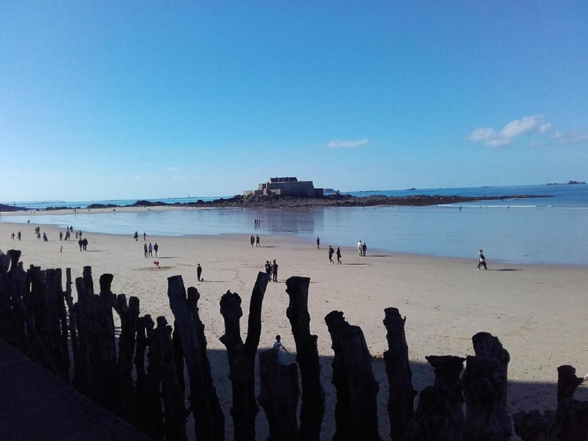 Les Bois Flottes Lägenhet Saint-Malo Exteriör bild